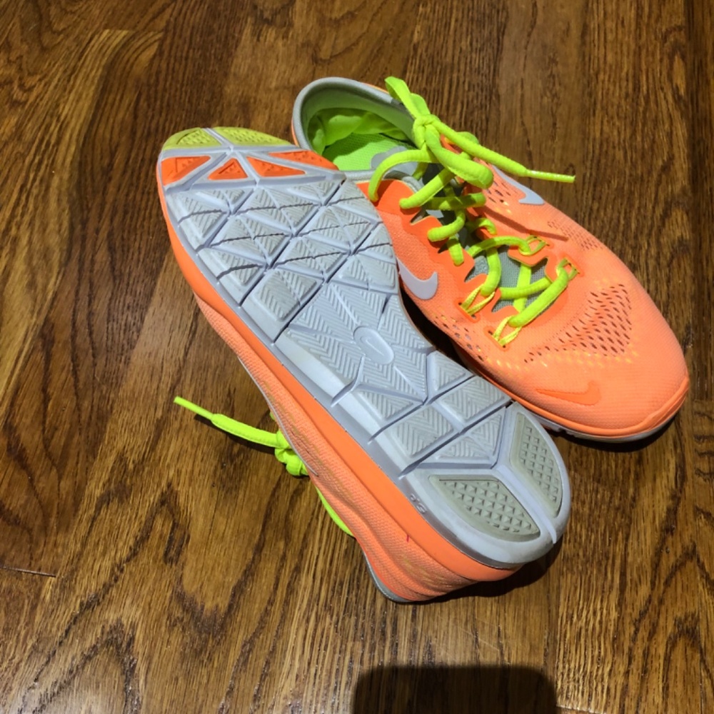 Nike Sneakers - Picture 2 of 2